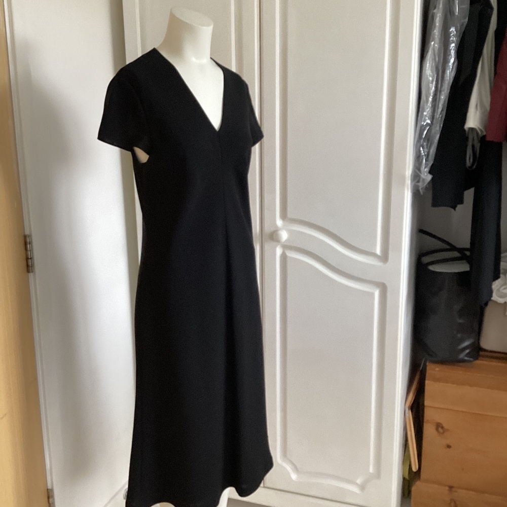 Précis  black dress
